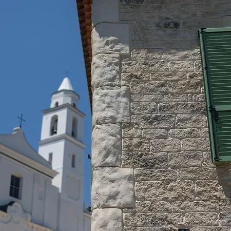Maison Saint Florent *